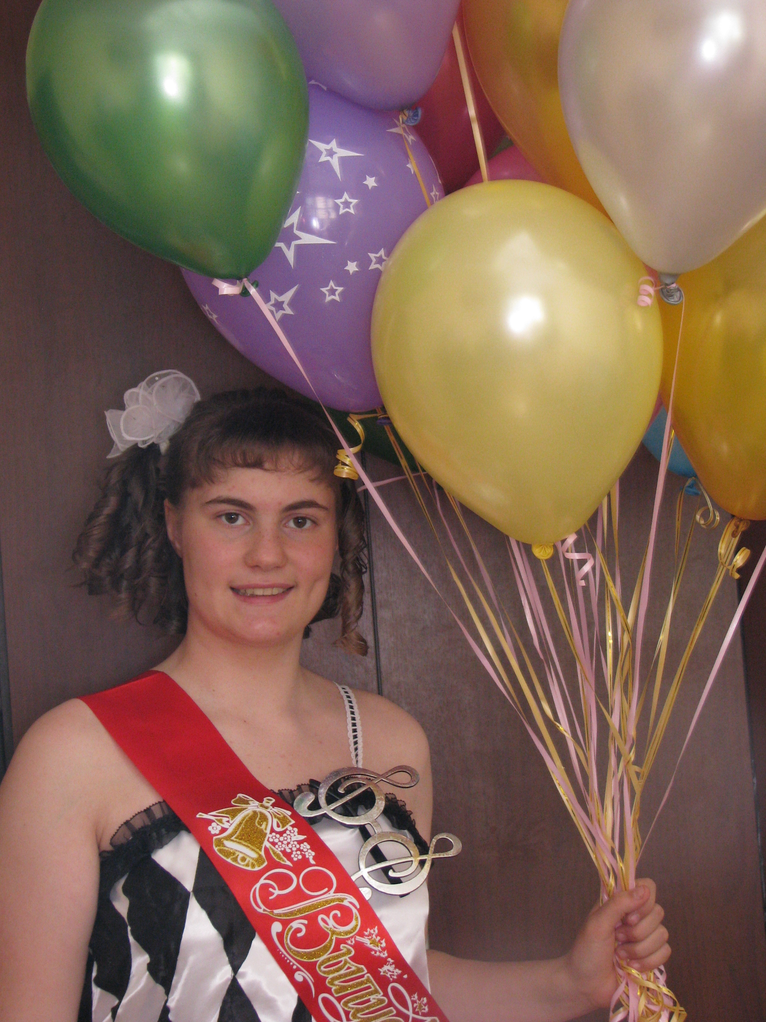 Закрыт сбор для оплаты подготовительных курсов Ани Поповой