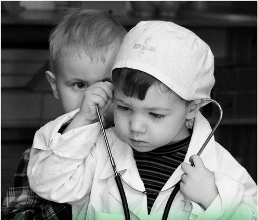 Около 60 детей из многодетных и малообеспеченных семей Бурятии отдохнут летом за счет личных средств врачей республики