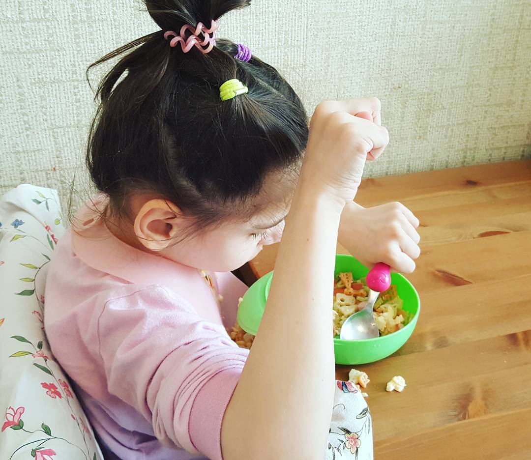 Первые успехи в реабилитации Дианочки Грегор!