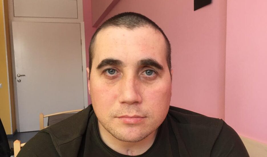 Андрею нужен курс реабилитации, чтобы восстановиться после ДТП.