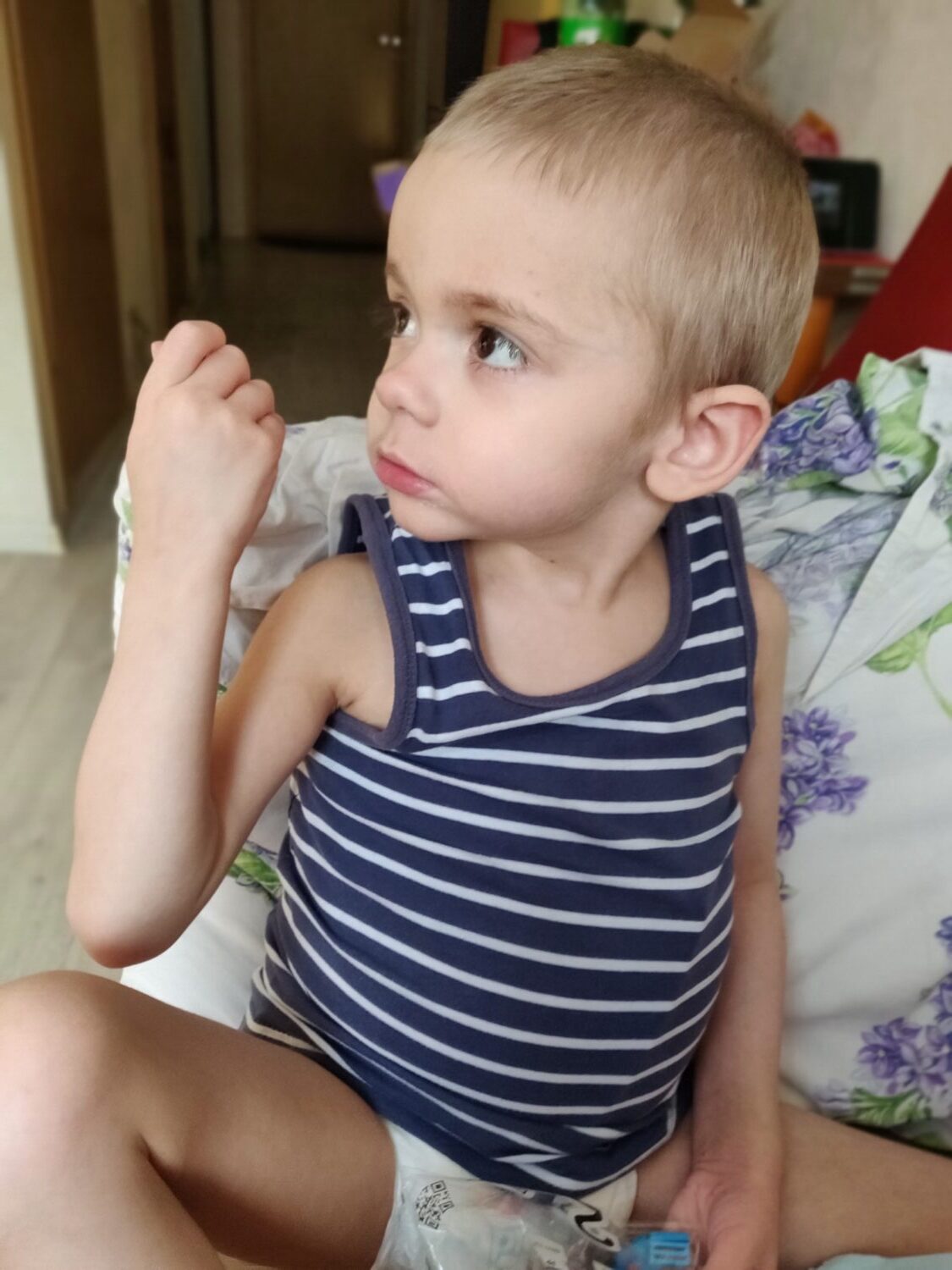 Орехов Яков. Пятилетний Яков страдает от анорексии - Благотворительный ...