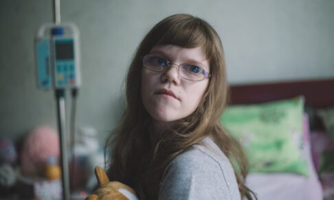 «В России дети с таким диагнозом, как у вашей дочки, не выживают», – сказала врач Машиной маме