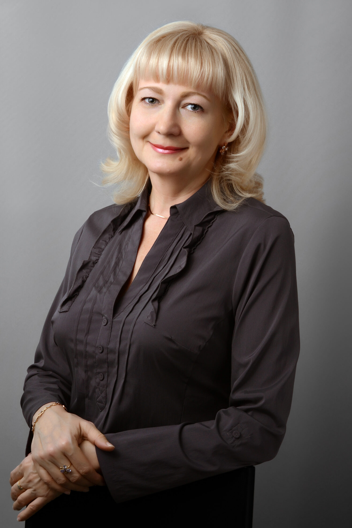 Наумова Елена: Резкая боль в голове была симптомом кровоизлияния