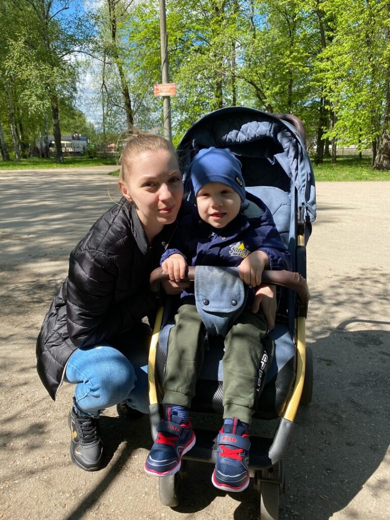 Горяшов Кирилл с мамой