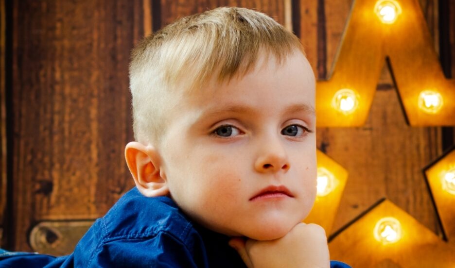 Елисей Петряков: Только к 5 годам у Елисея обнаружили тугоухость