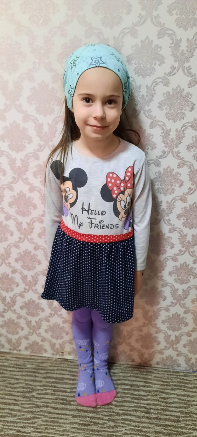 Богдана Потешкина. У Богданы постоянно болит голова - Благотворительный ...