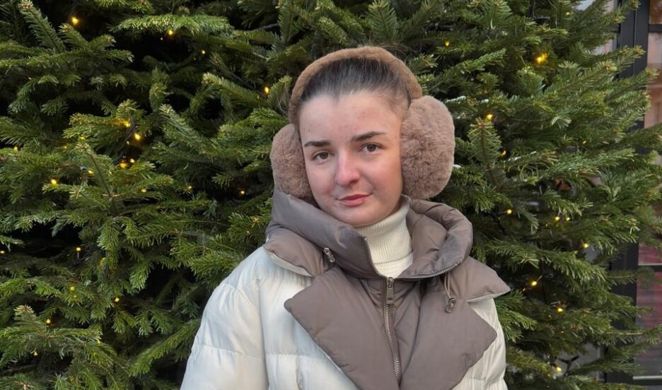 У Екатерины кифосколиоз, ей провели операцию, но металлоконструкция сломалась