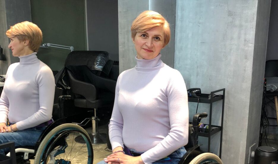 «В роддом я пришла на своих ногах, а потом оказалась в инвалидной коляске»
