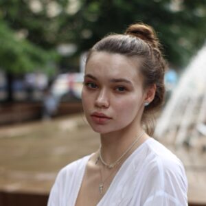 Алина Есюнина